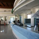 Hotell Lido Degli Aranci 4*
