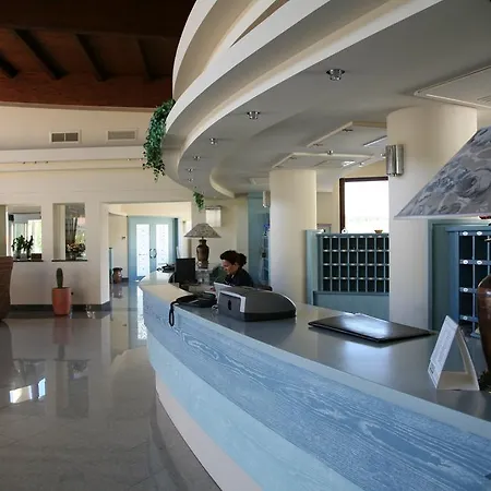 Hotel Lido Degli Aranci 4*