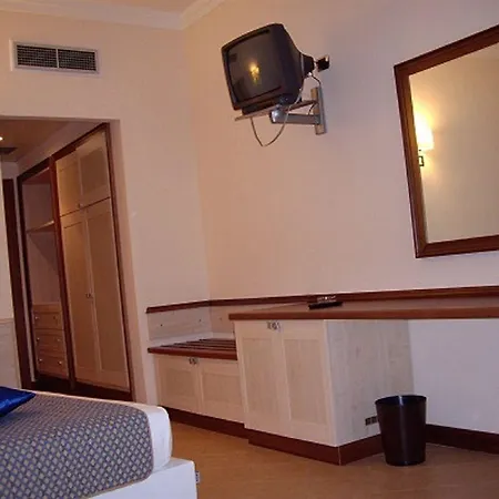 Lido Degli Aranci Hotel