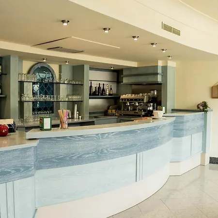 Lido Degli Aranci 4* ヴィボ・ヴァレンツィア