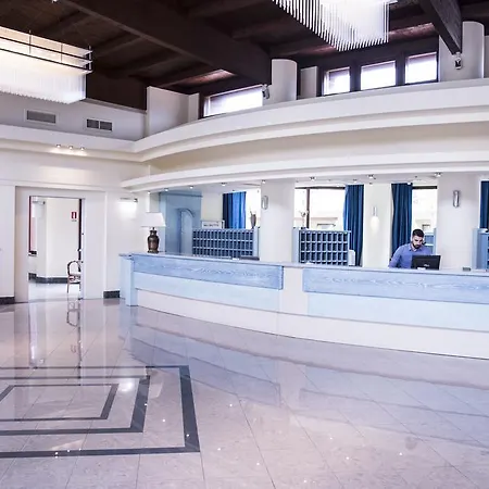 Lido Degli Aranci 4*