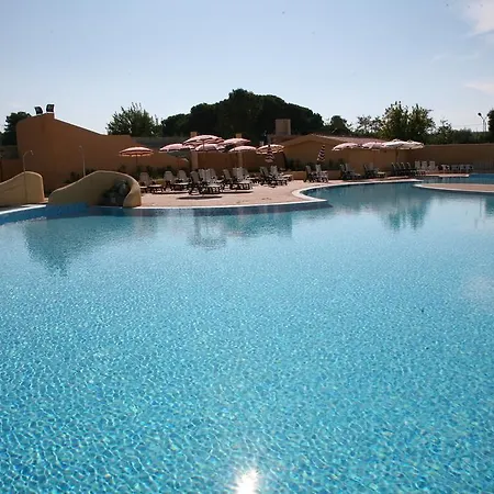 Lido Degli Aranci 4*