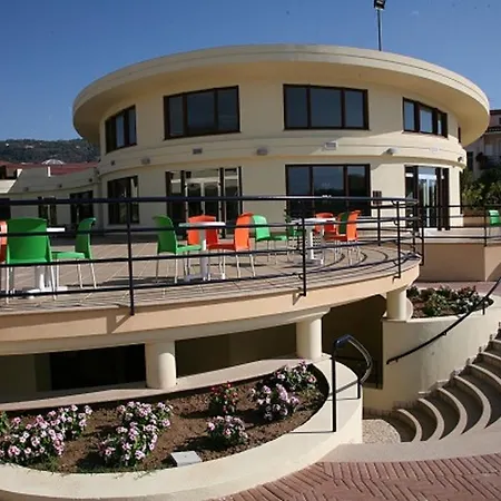 Otel Lido Degli Aranci