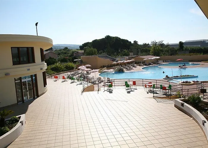 Lido Degli Aranci 4*