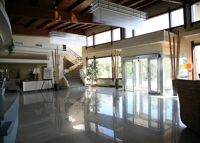 Lido Degli Aranci 4*