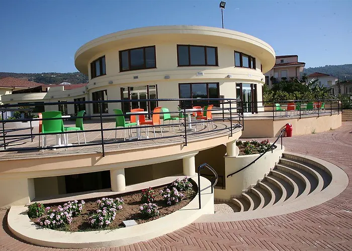 Lido Degli Aranci 酒店 维博瓦伦蒂亚