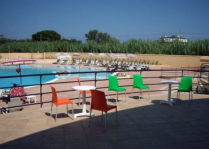 Lido Degli Aranci 酒店 4*