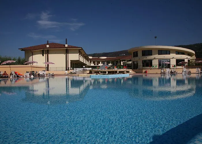 Lido Degli Aranci 酒店 4*