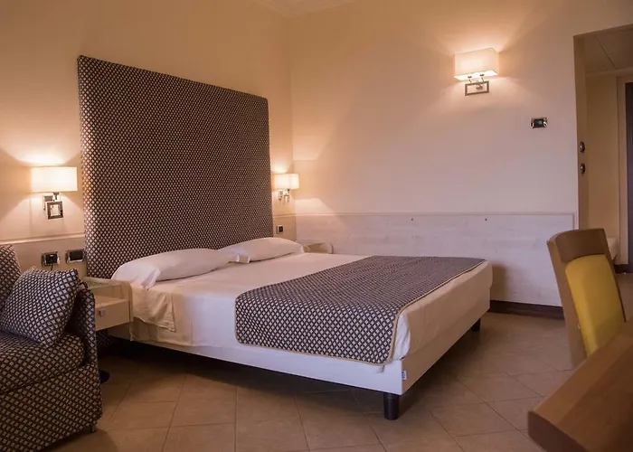 酒店 Lido Degli Aranci 4*