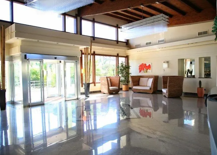 Lido Degli Aranci 维博瓦伦蒂亚