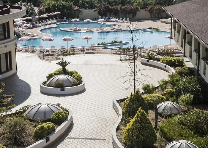 Lido Degli Aranci Szálloda 4*
