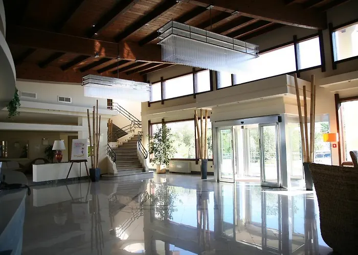 Lido Degli Aranci Szálloda 4*