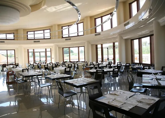 Lido Degli Aranci 4*