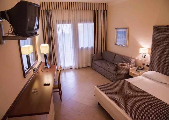 Lido Degli Aranci 4* 维博瓦伦蒂亚